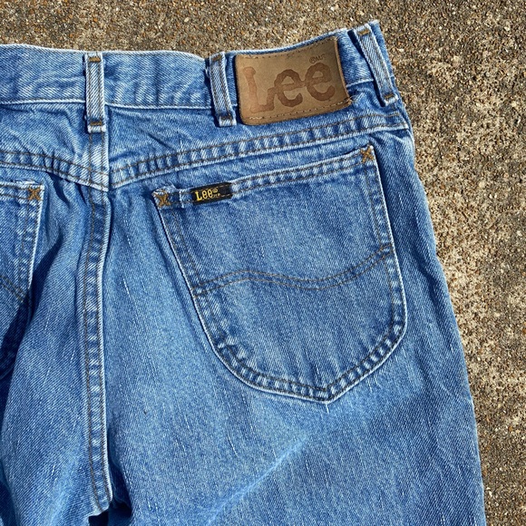 Levi light wash jeans - Picture 3 of 4